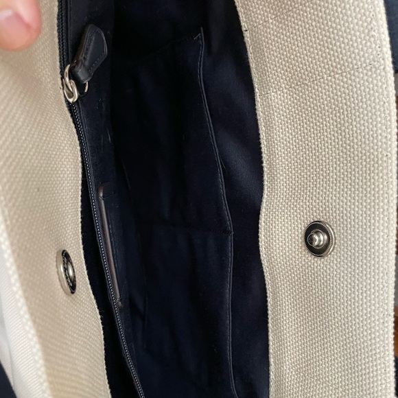 Authentic New Coach Tote bag CHALK/SILVER Canvas with refined pebble - Picture 9 of 12